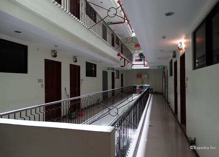 Time Travellers Hotel